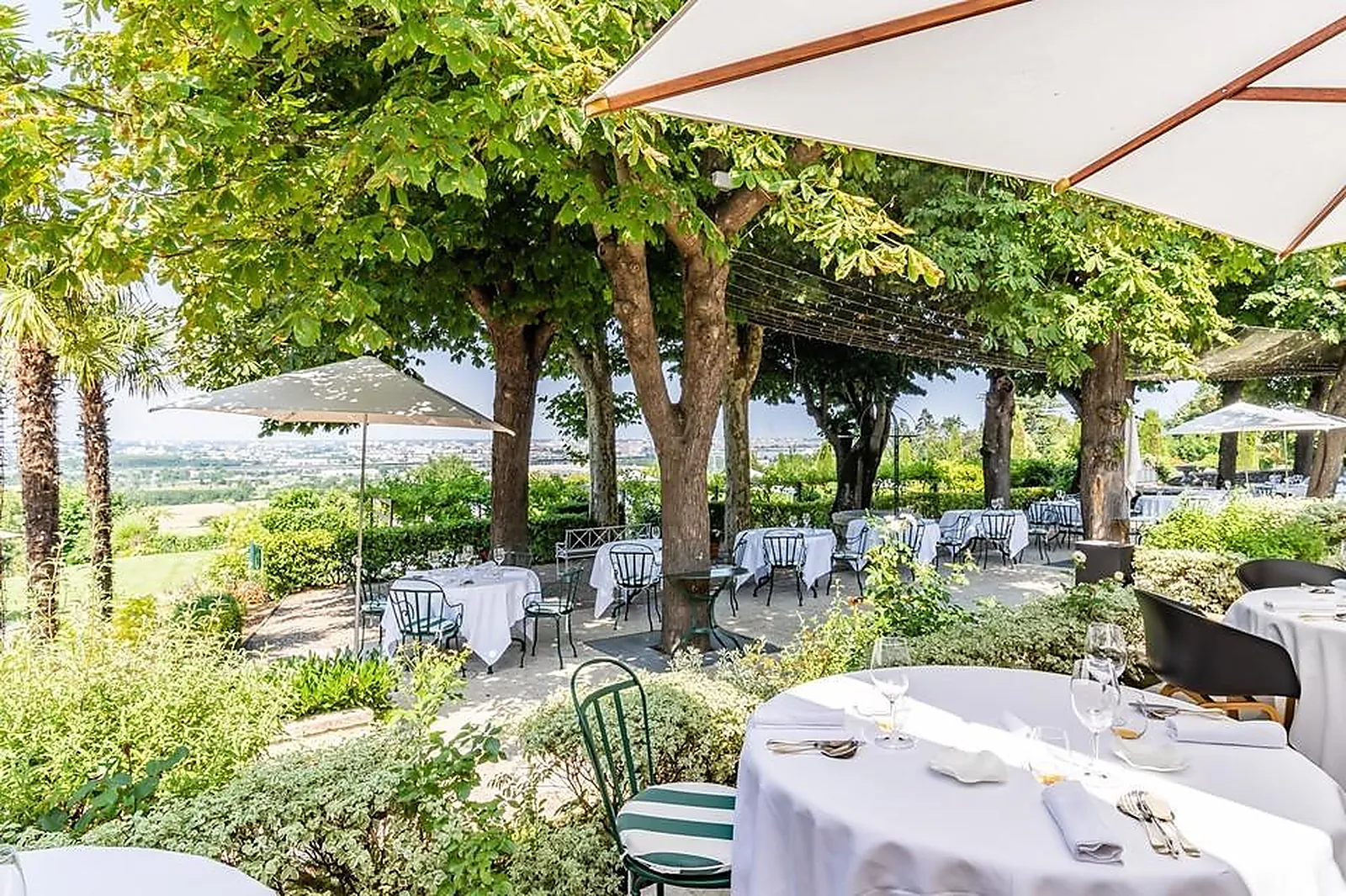 Lieux événementiels, LE SAINT-JAMES