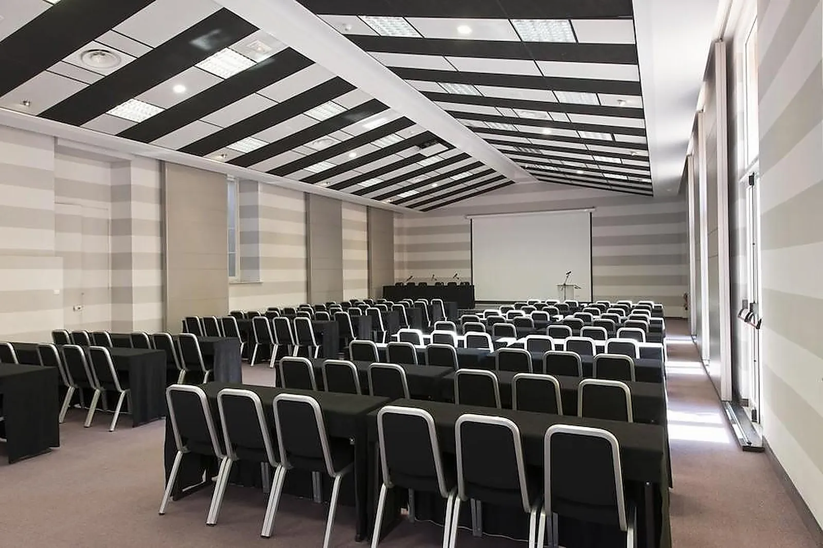 Lieux événementiels, LE SAINT-PAUL NICE