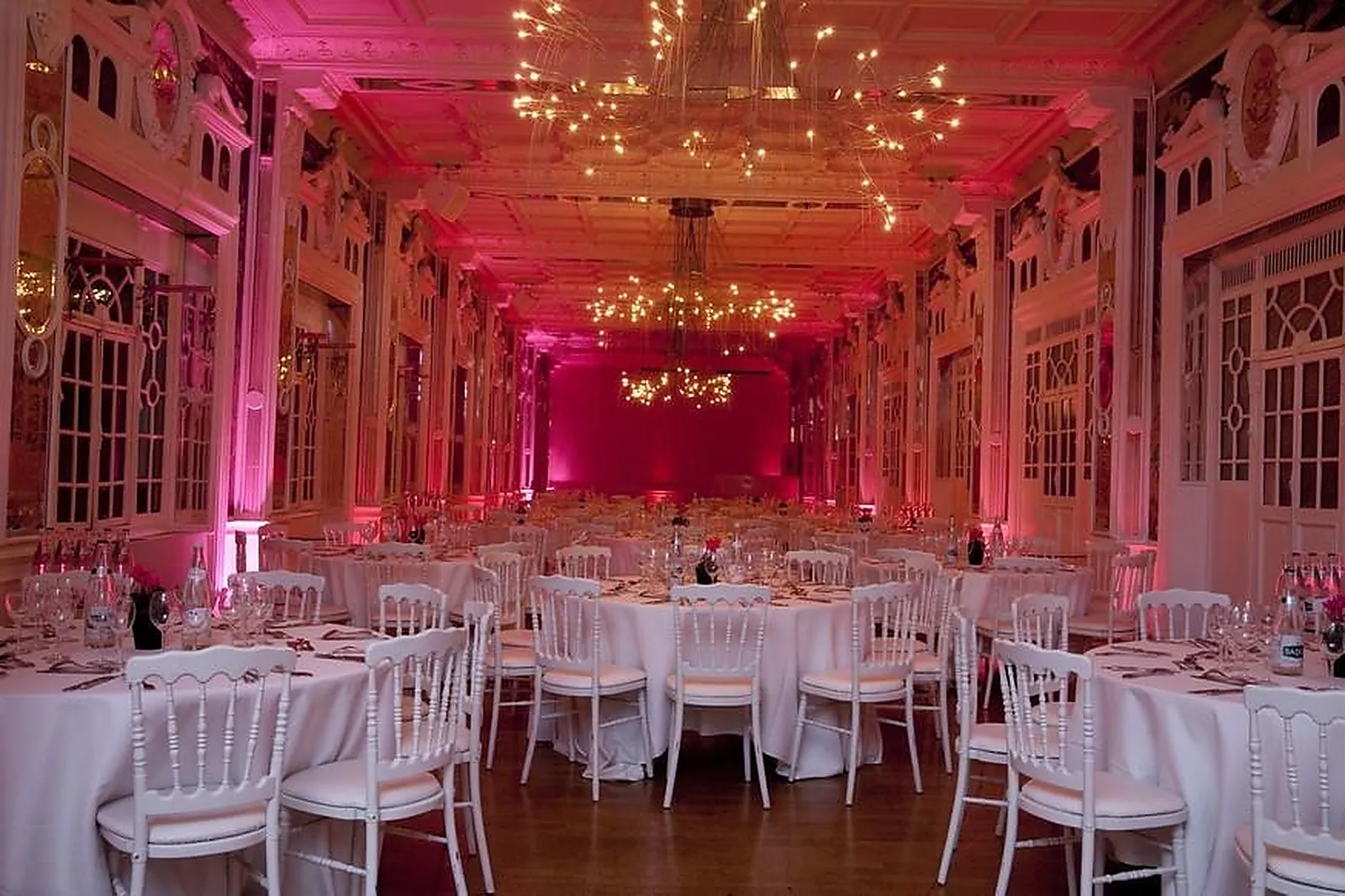 Lieux événementiels, LE SALON DES MIROIRS