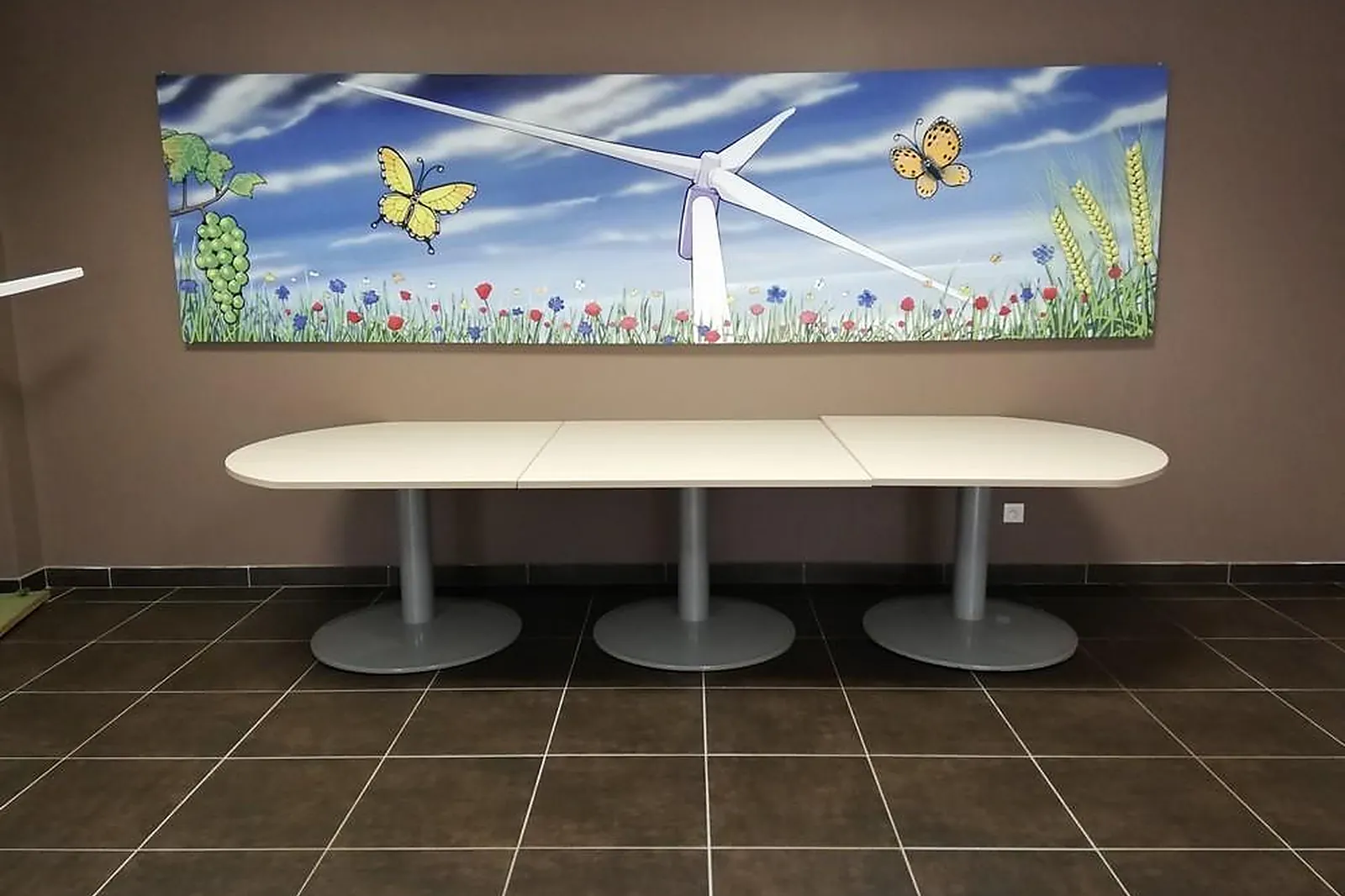 Lieux événementiels, LE SALTIMBANQUE