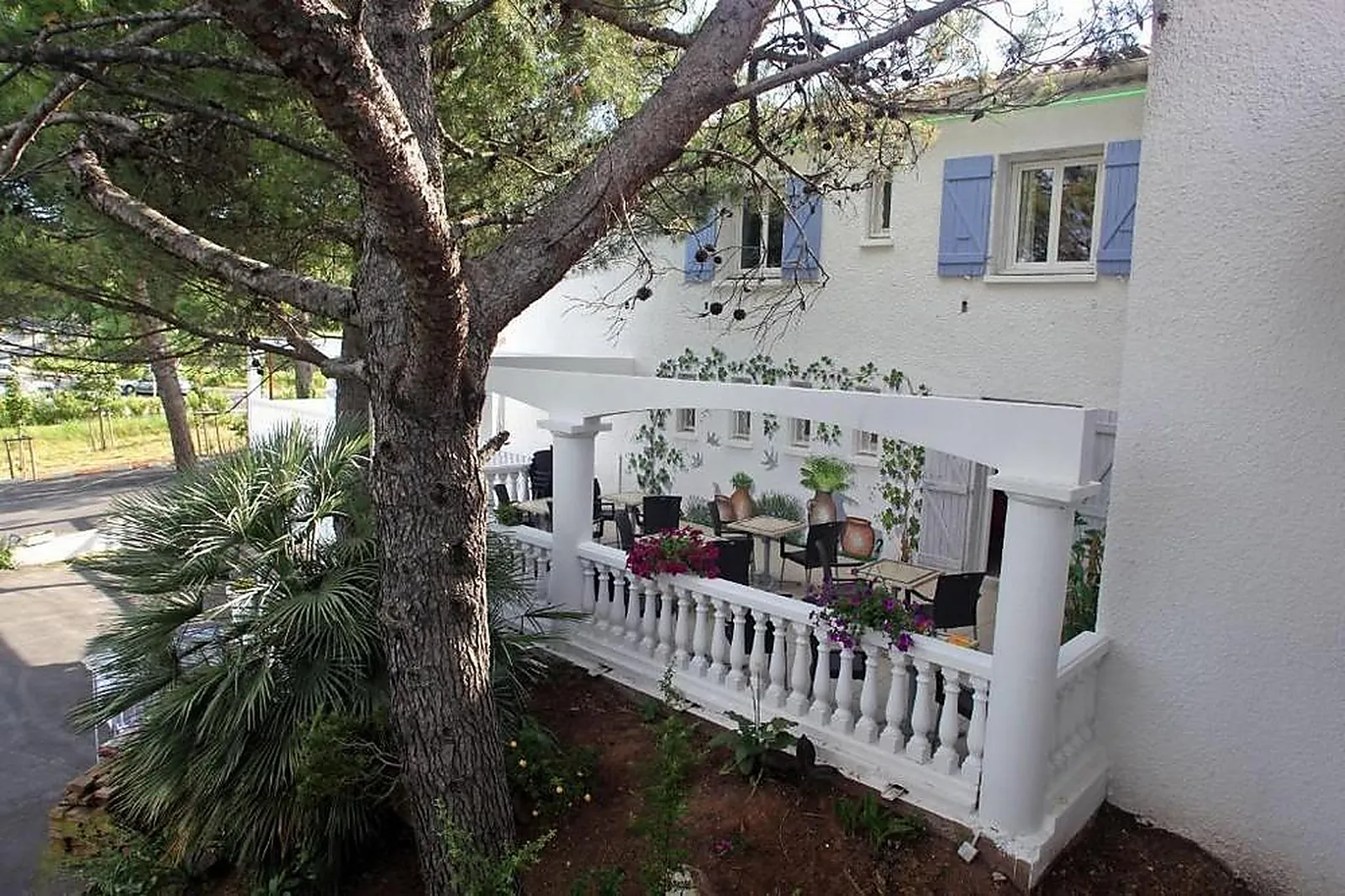 Lieux événementiels, LE SARAC HÔTEL ET BUSINESS