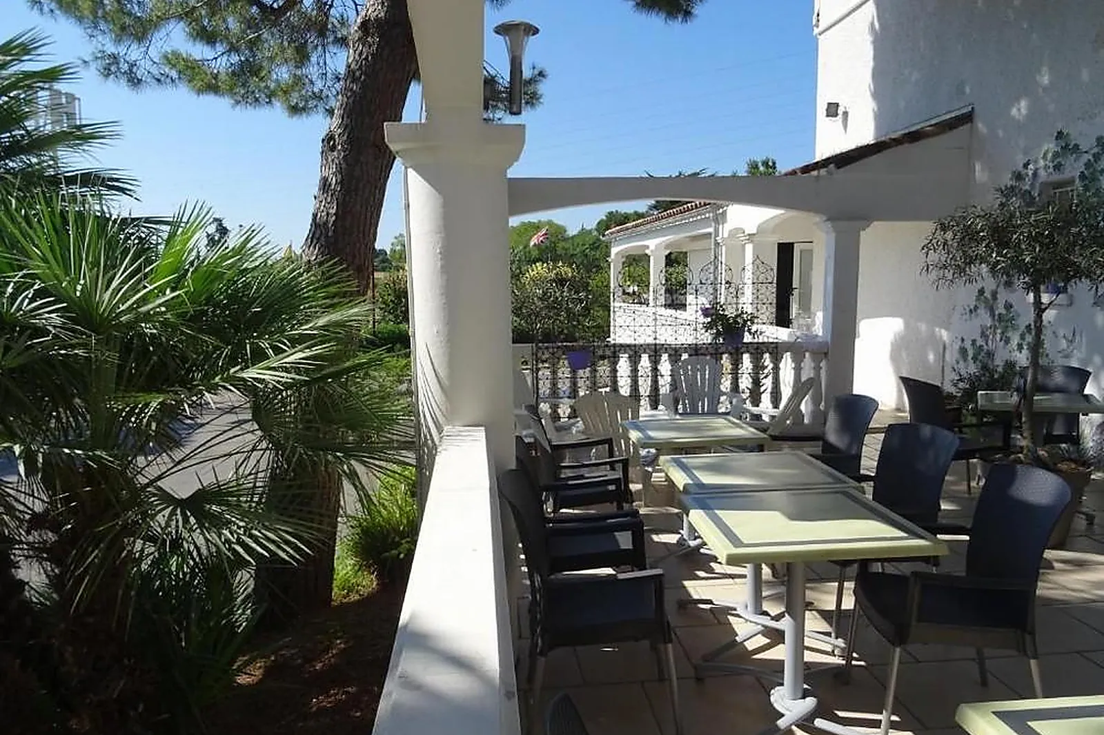 Lieux événementiels, LE SARAC HÔTEL ET BUSINESS