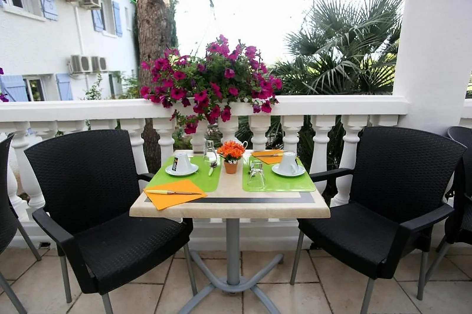 Lieux événementiels, LE SARAC HÔTEL ET BUSINESS