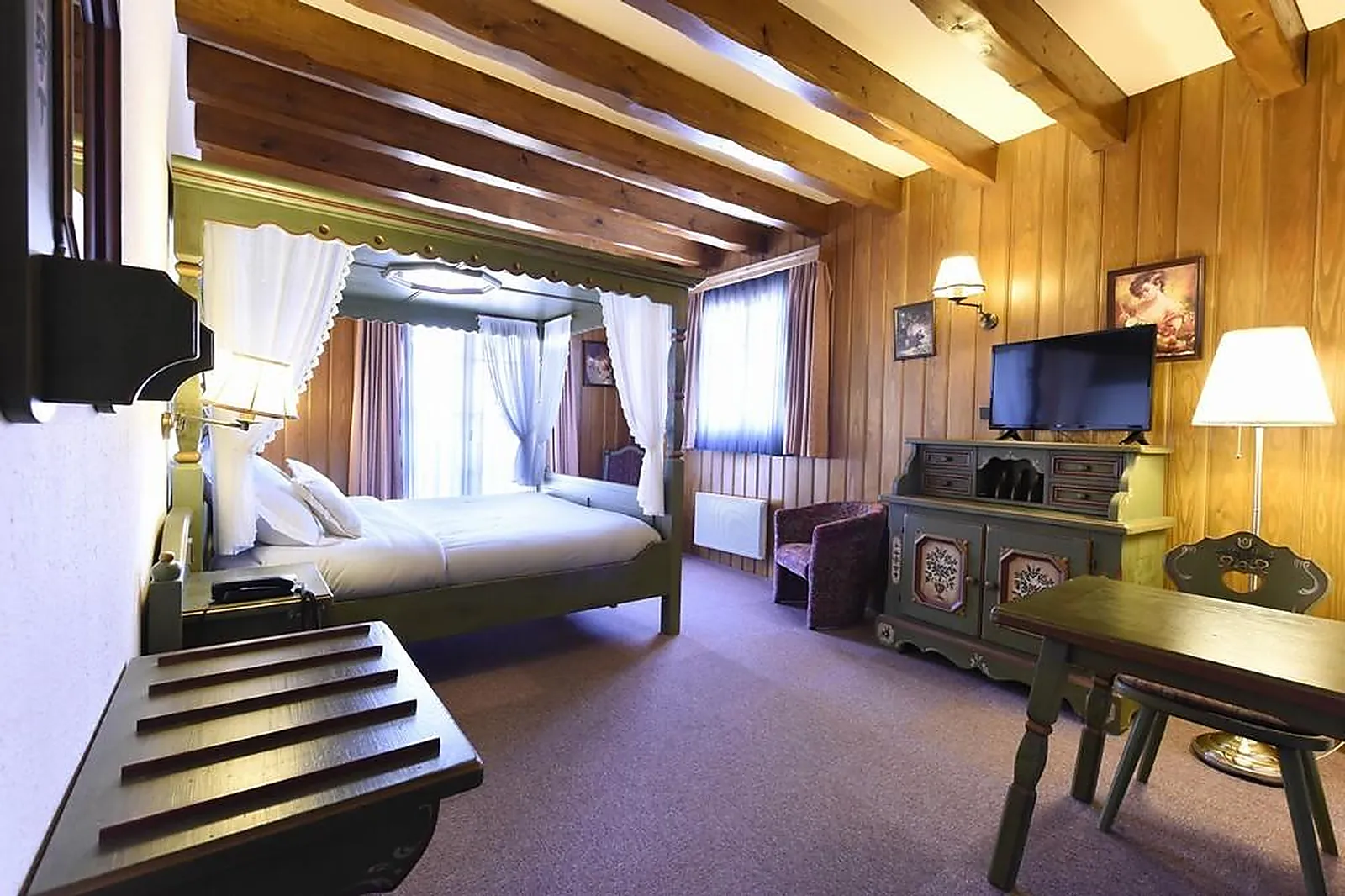 Lieux événementiels, LE SCHARRACH