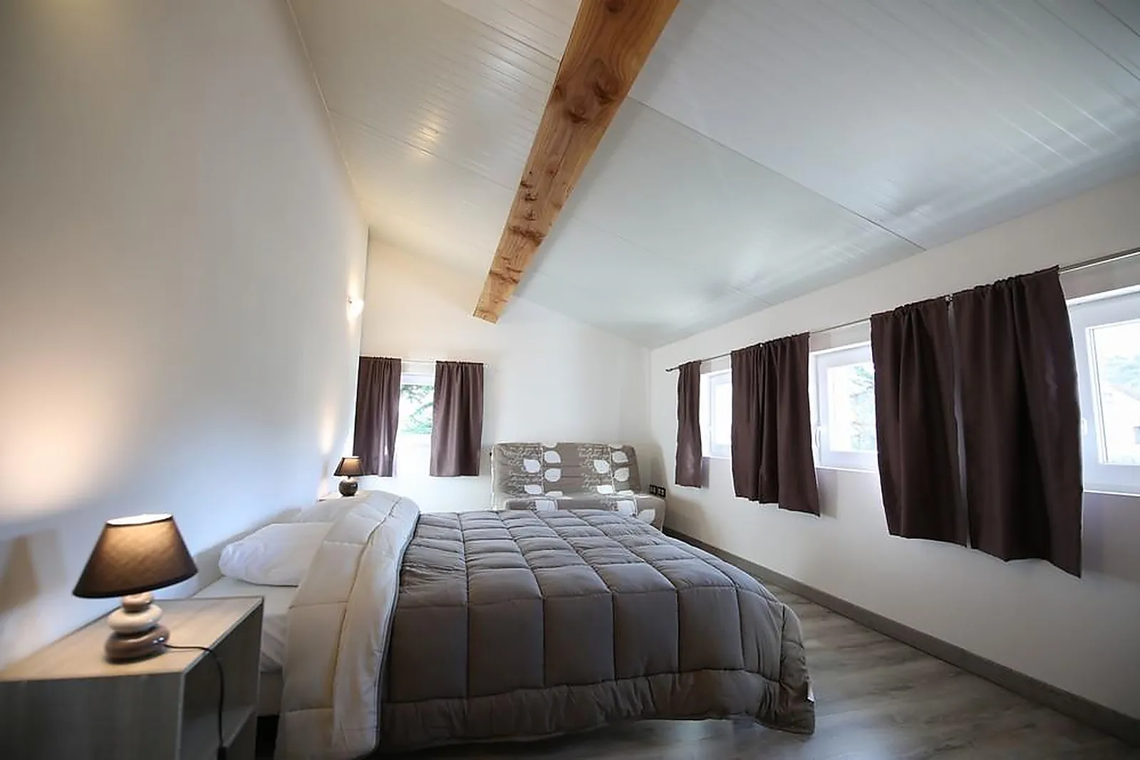 Lieux événementiels, LE SÉJOUR ARDÉCHOIS