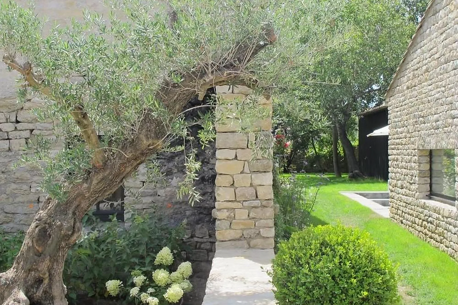 Lieux événementiels, LE SÉNÉCHAL