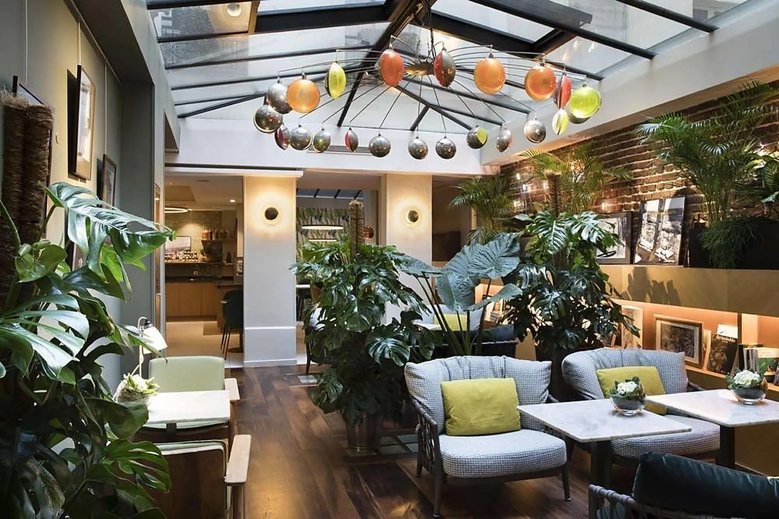 Lieux événementiels, LE SIX