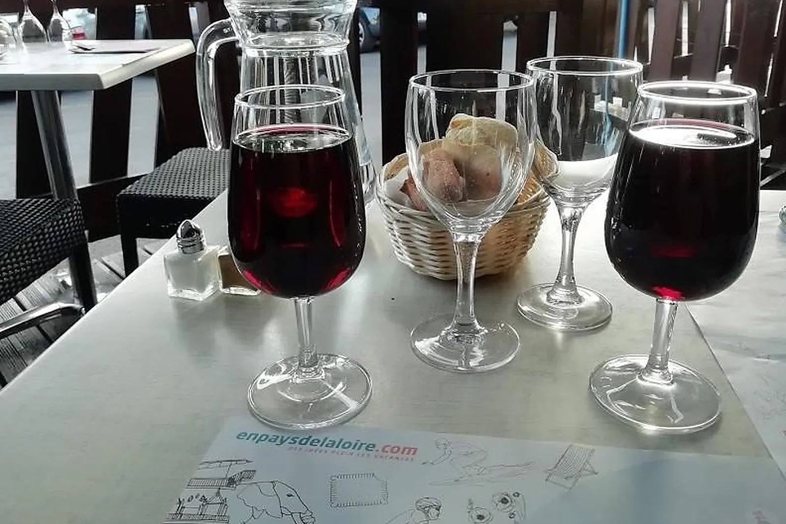 Lieux événementiels, LE SURCOUF