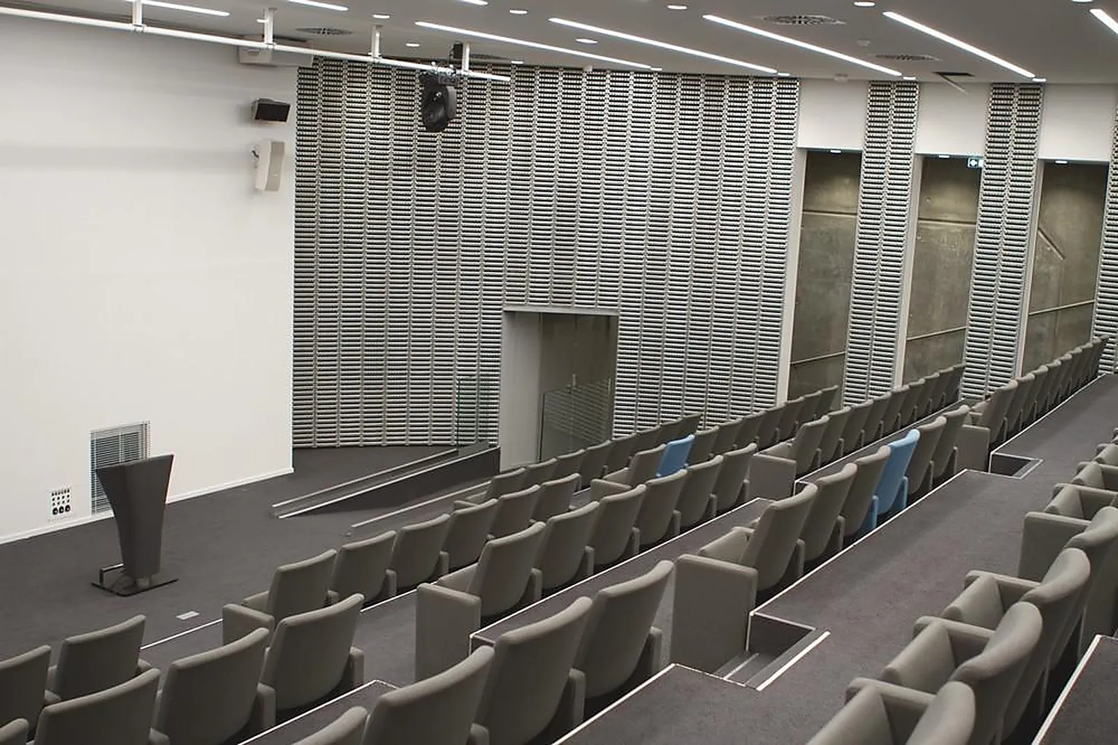 Lieux événementiels, LE TOIT DE LA GRANDE ARCHE