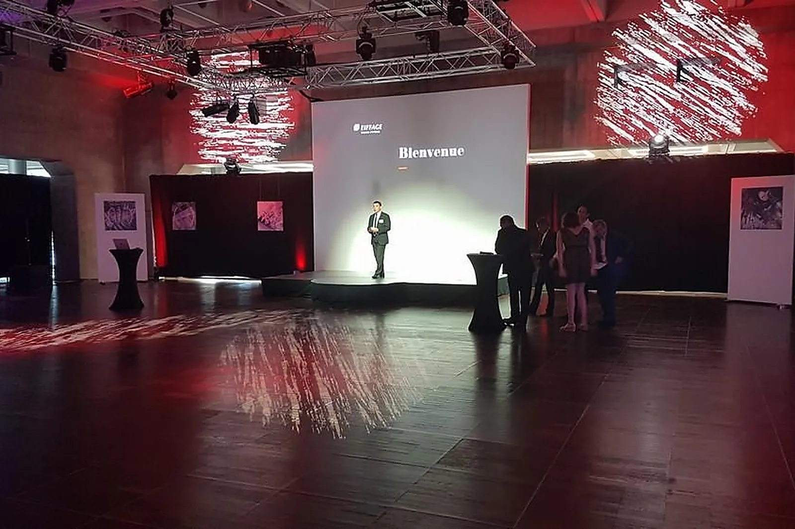 Lieux événementiels, LE TOIT DE LA GRANDE ARCHE