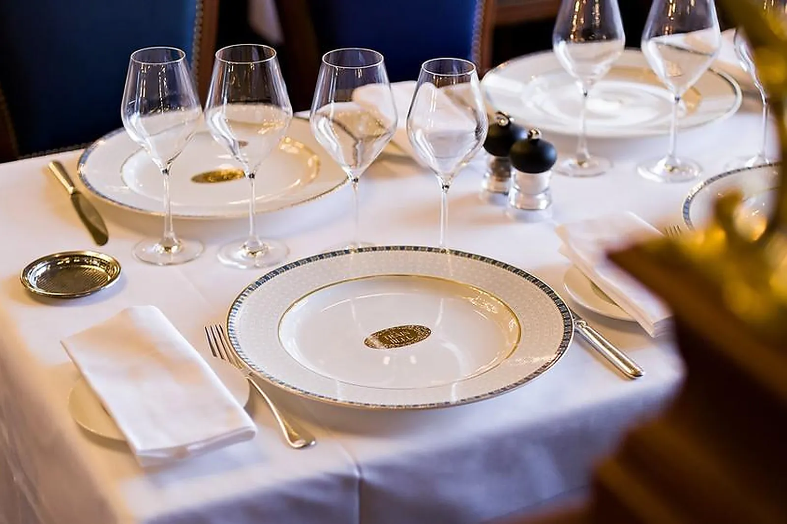 Lieux événementiels, LE TRAIN BLEU