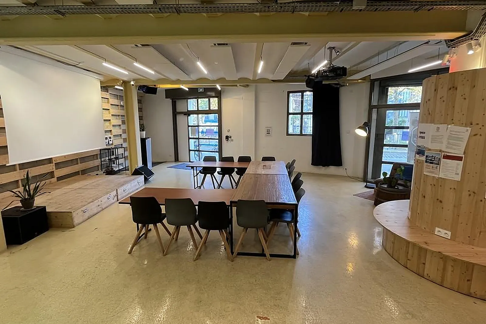 Lieux événementiels, LE TRANSFORMATEUR