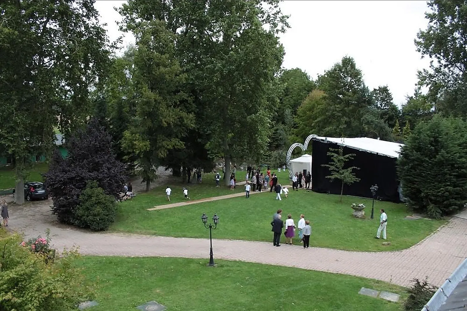 Lieux événementiels, LE TRANSLON