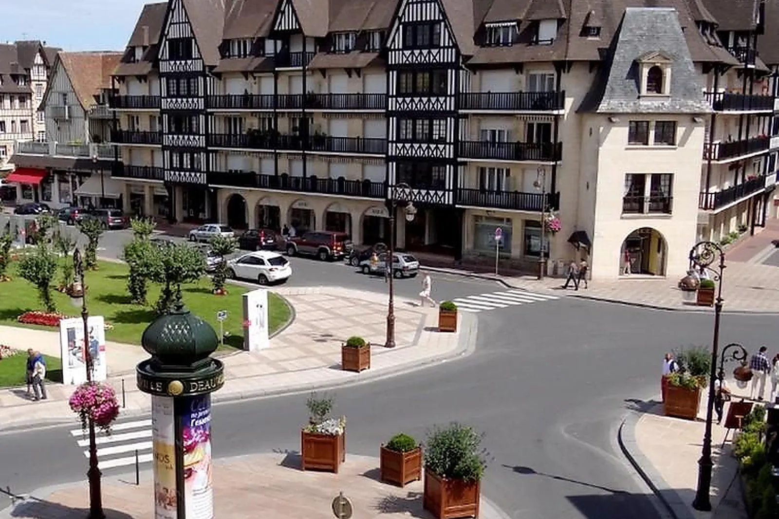 Lieux événementiels, LE TROPHEE BY M HÔTEL ET SPA