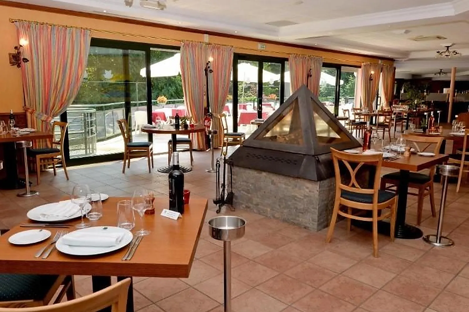 Lieux événementiels, LE TULIPIER