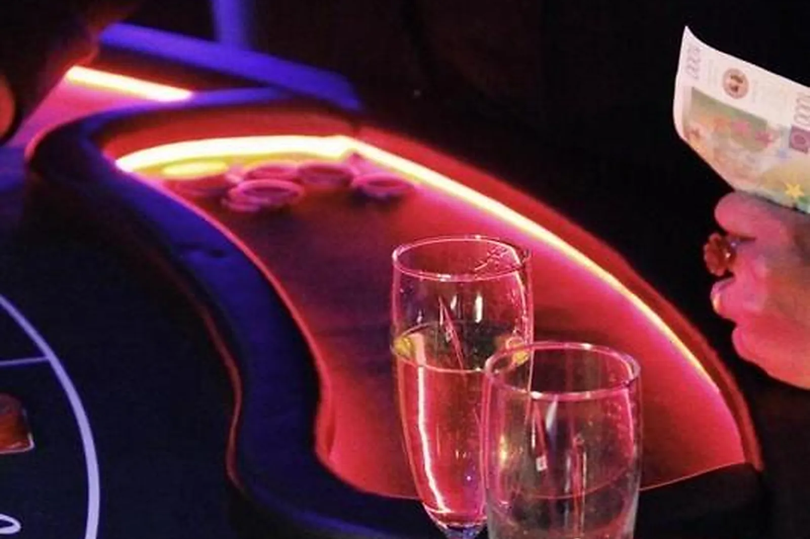 Lieux événementiels, LE VIP PARIS YACHT HOTEL