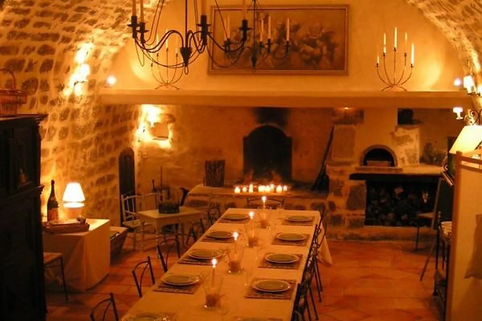 Lieux événementiels, LE VIEIL AIGLUN