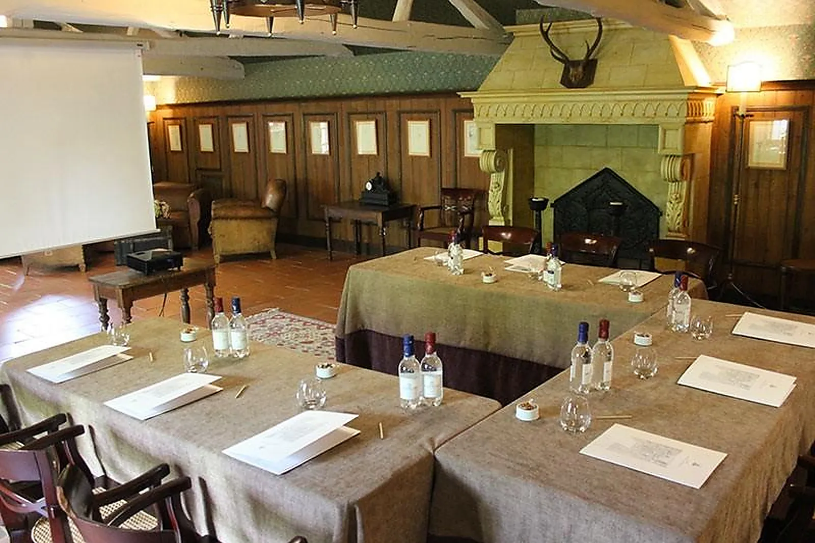 Lieux événementiels, LE VIEUX LOGIS TREMOLAT