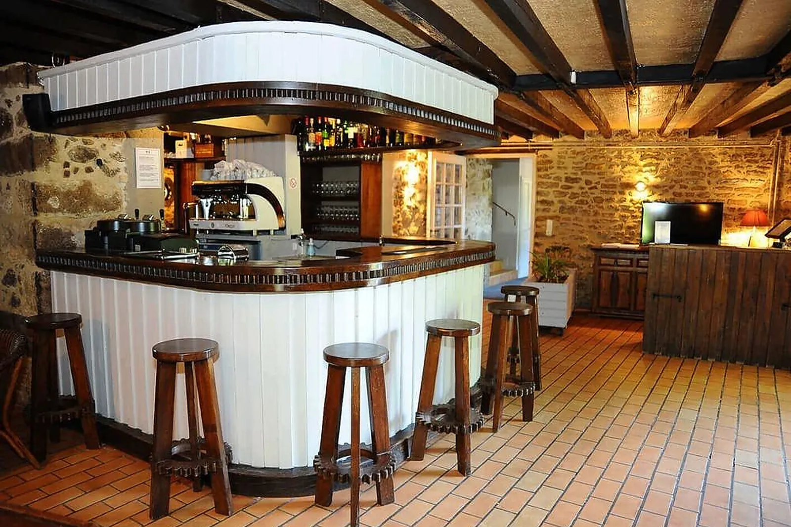 Lieux événementiels, LE VIEUX MOULIN NEUVILLE-SUR-SARTHE