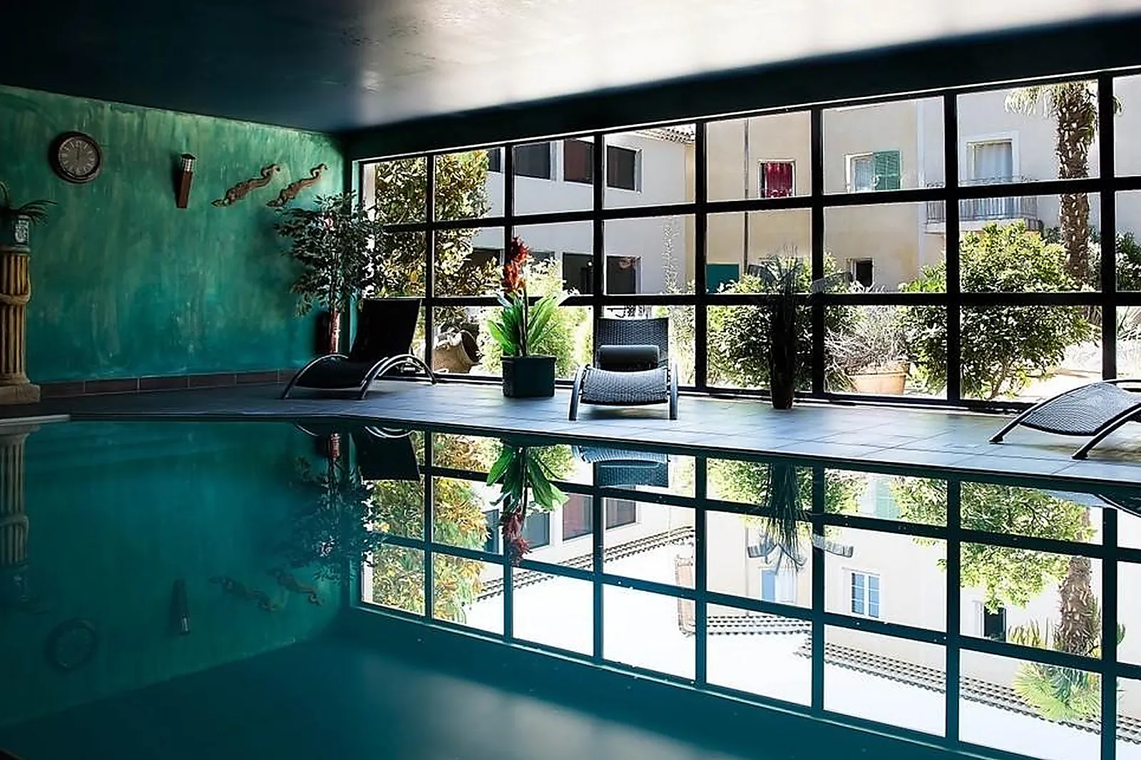 Lieux événementiels, LE VILLAGE PROVENÇAL HÔTEL