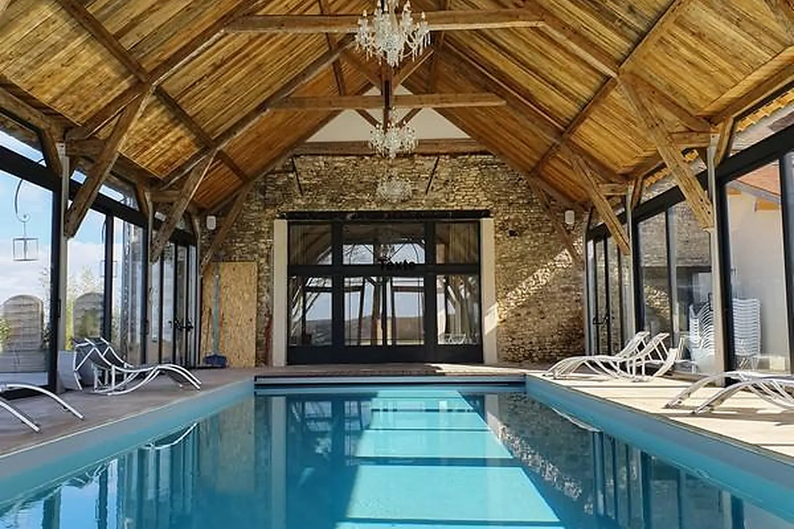 Lieux événementiels, LE VILLAGE DE SULLY