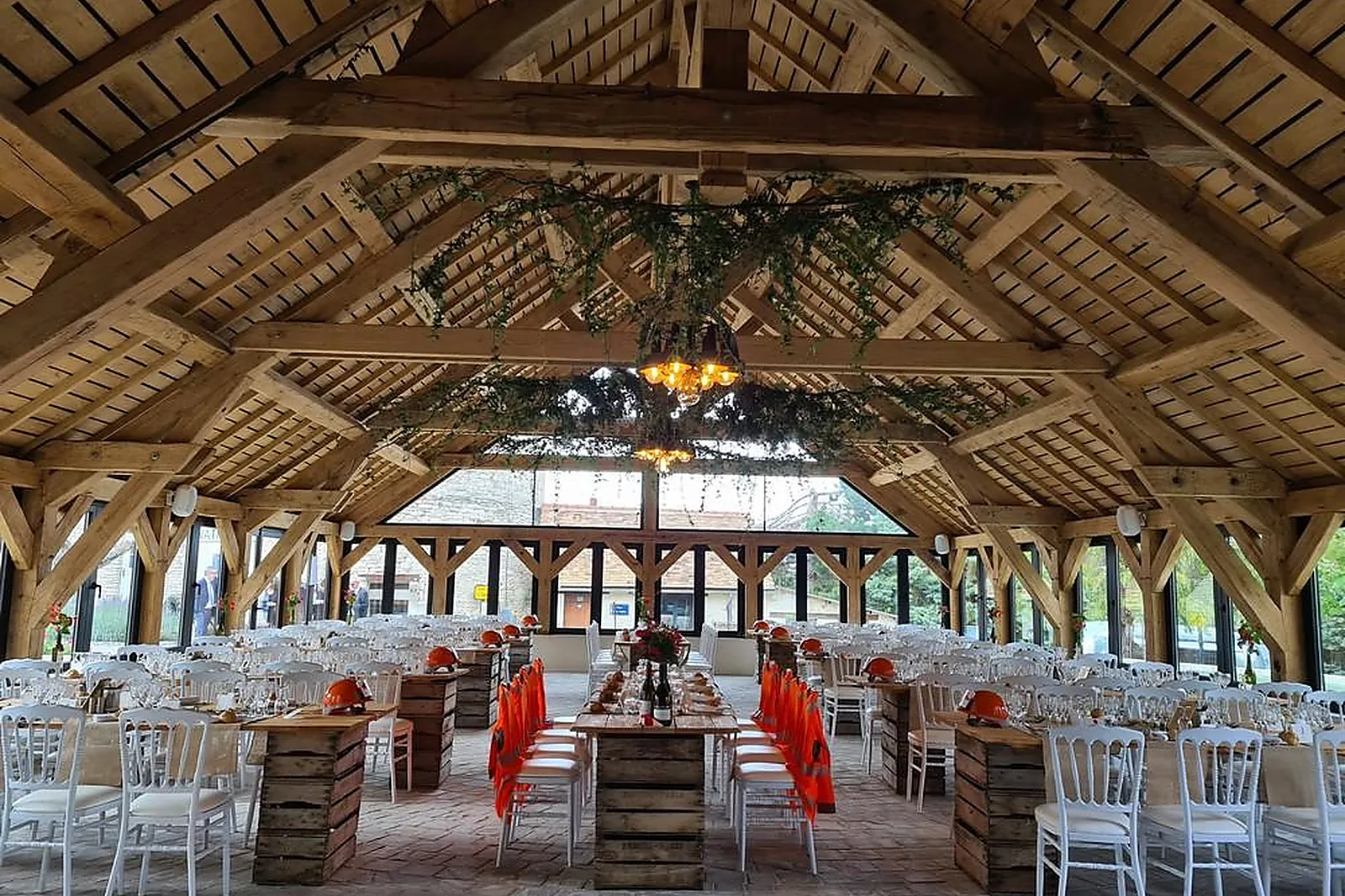 Lieux événementiels, LE VILLAGE DE SULLY