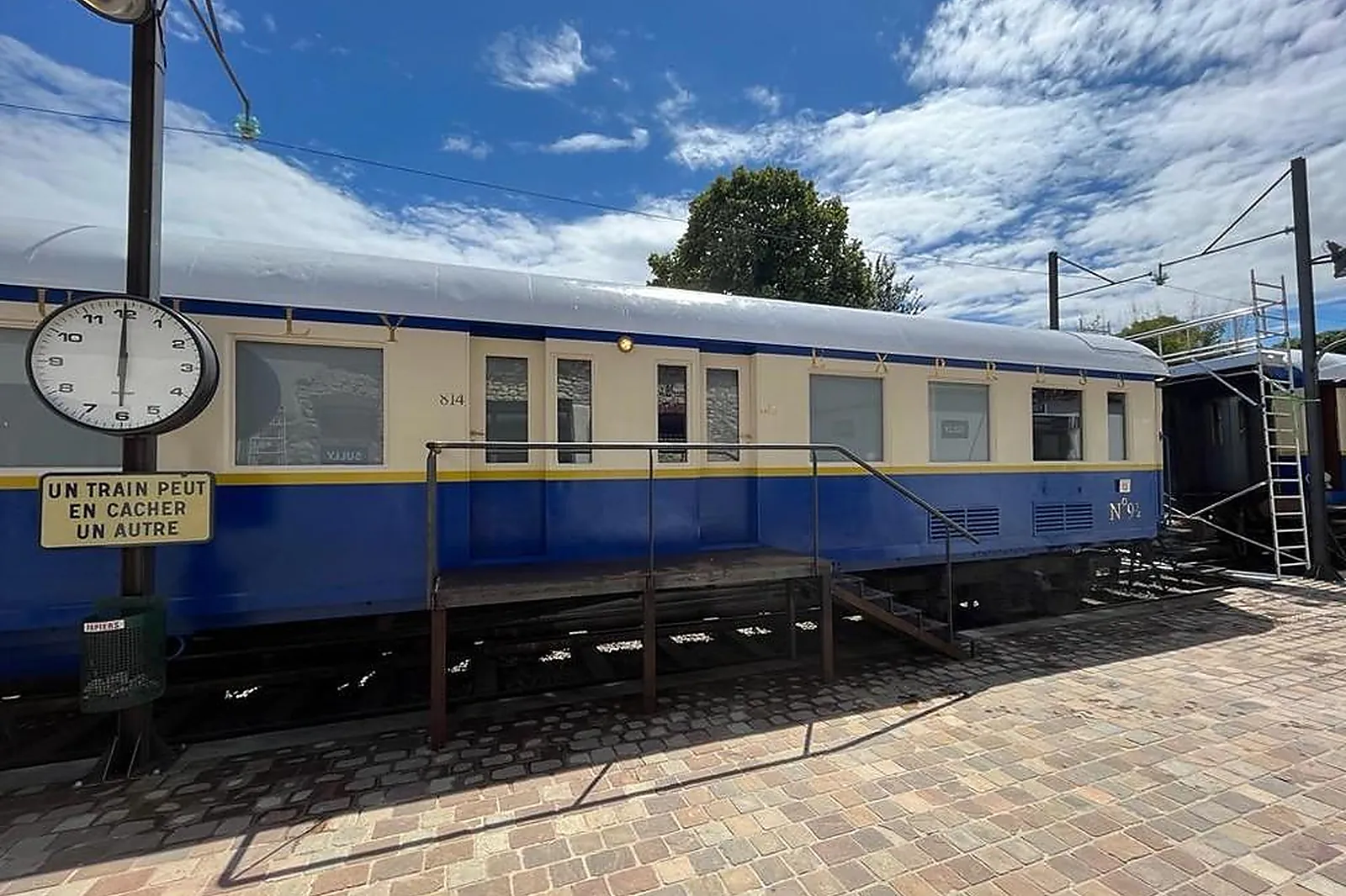 Lieux événementiels, LE VILLAGE DE SULLY