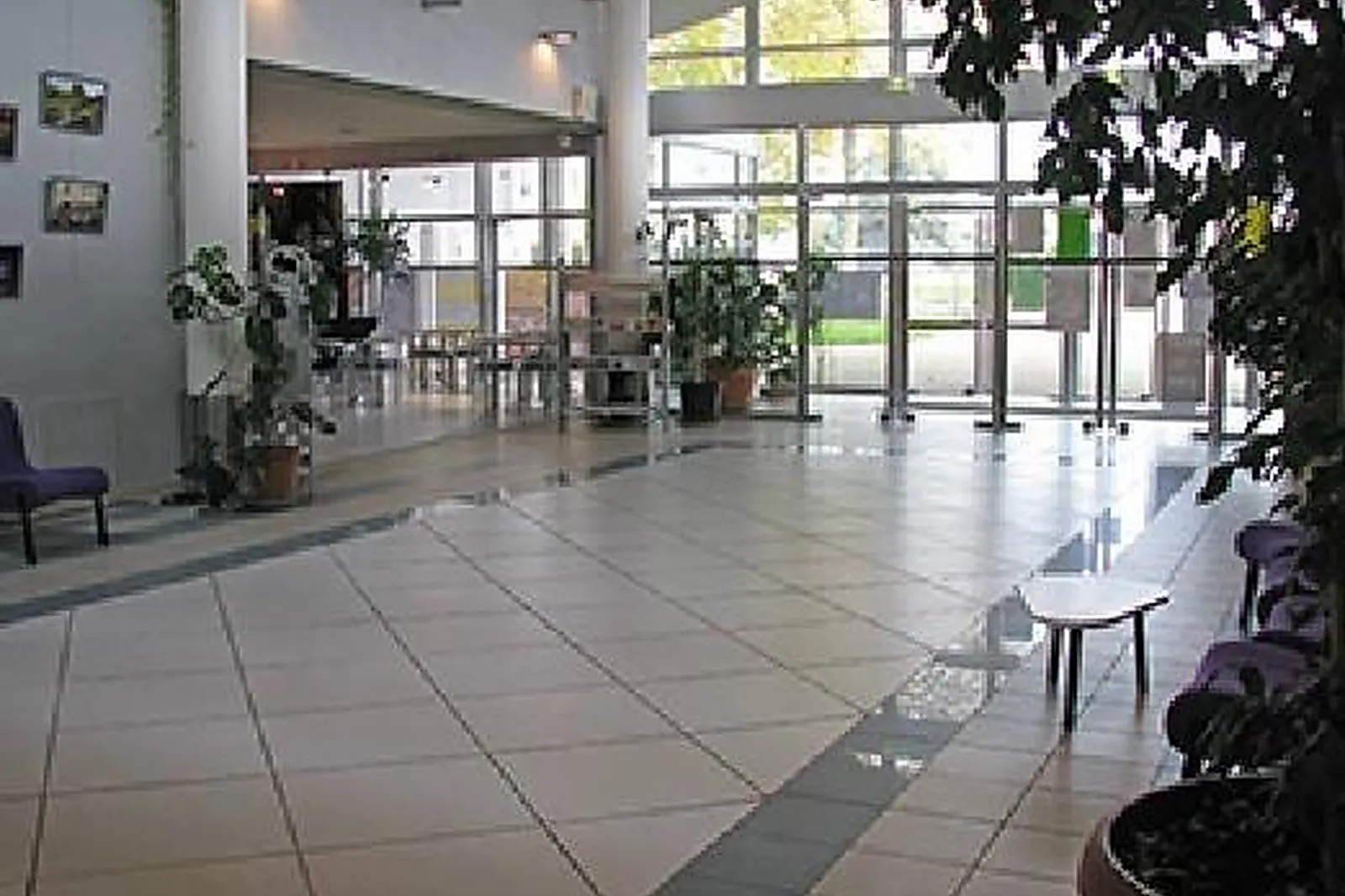 Lieux événementiels, LE VINGT-SEPT