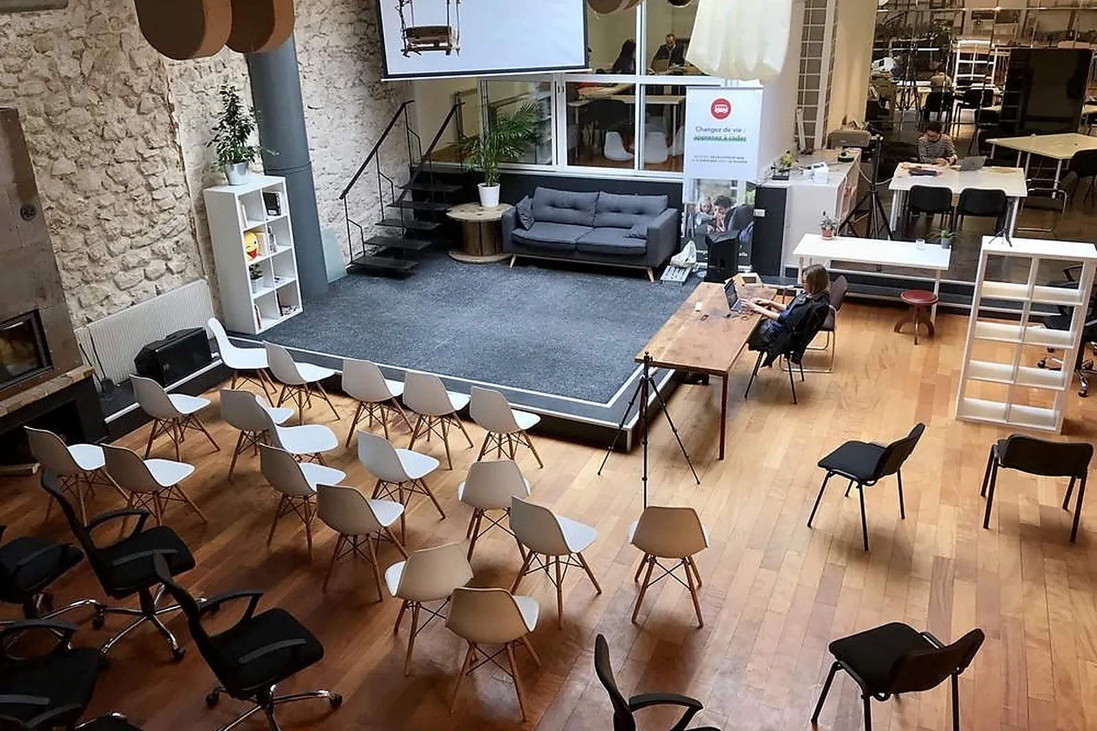 Lieux événementiels, LE WAGON