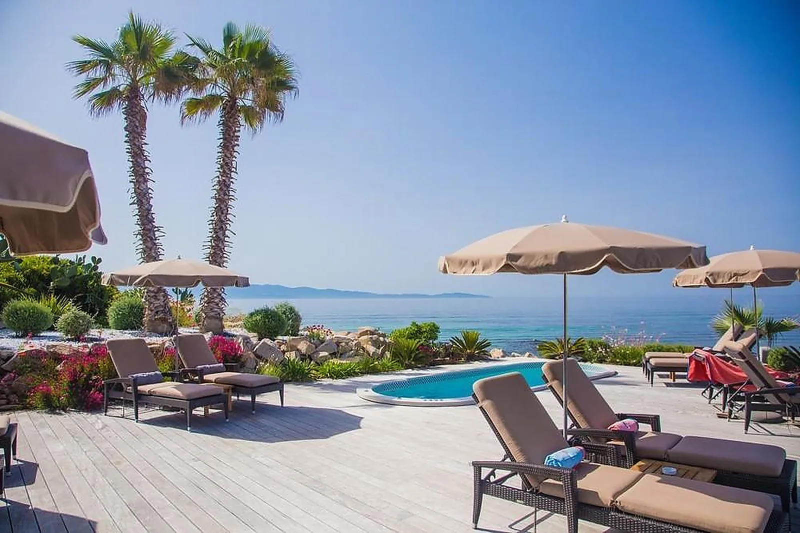 Lieux événementiels, LE WEEK END