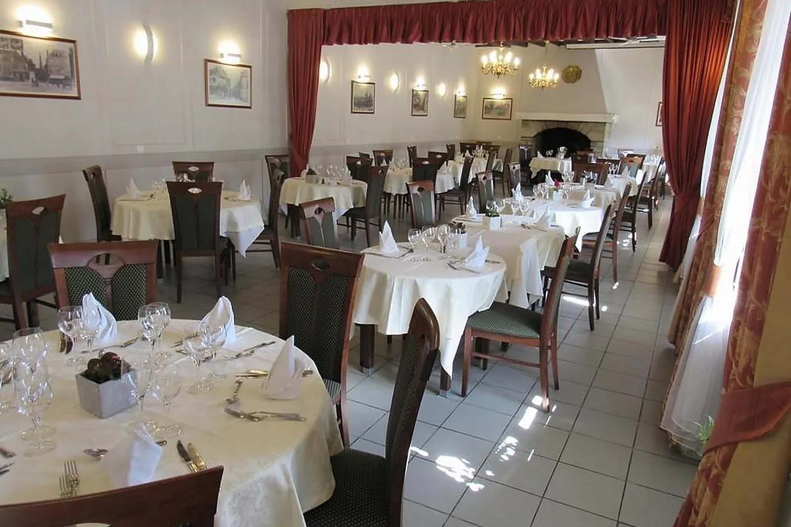 Lieux événementiels, LE RELAIS DE LA POSTE