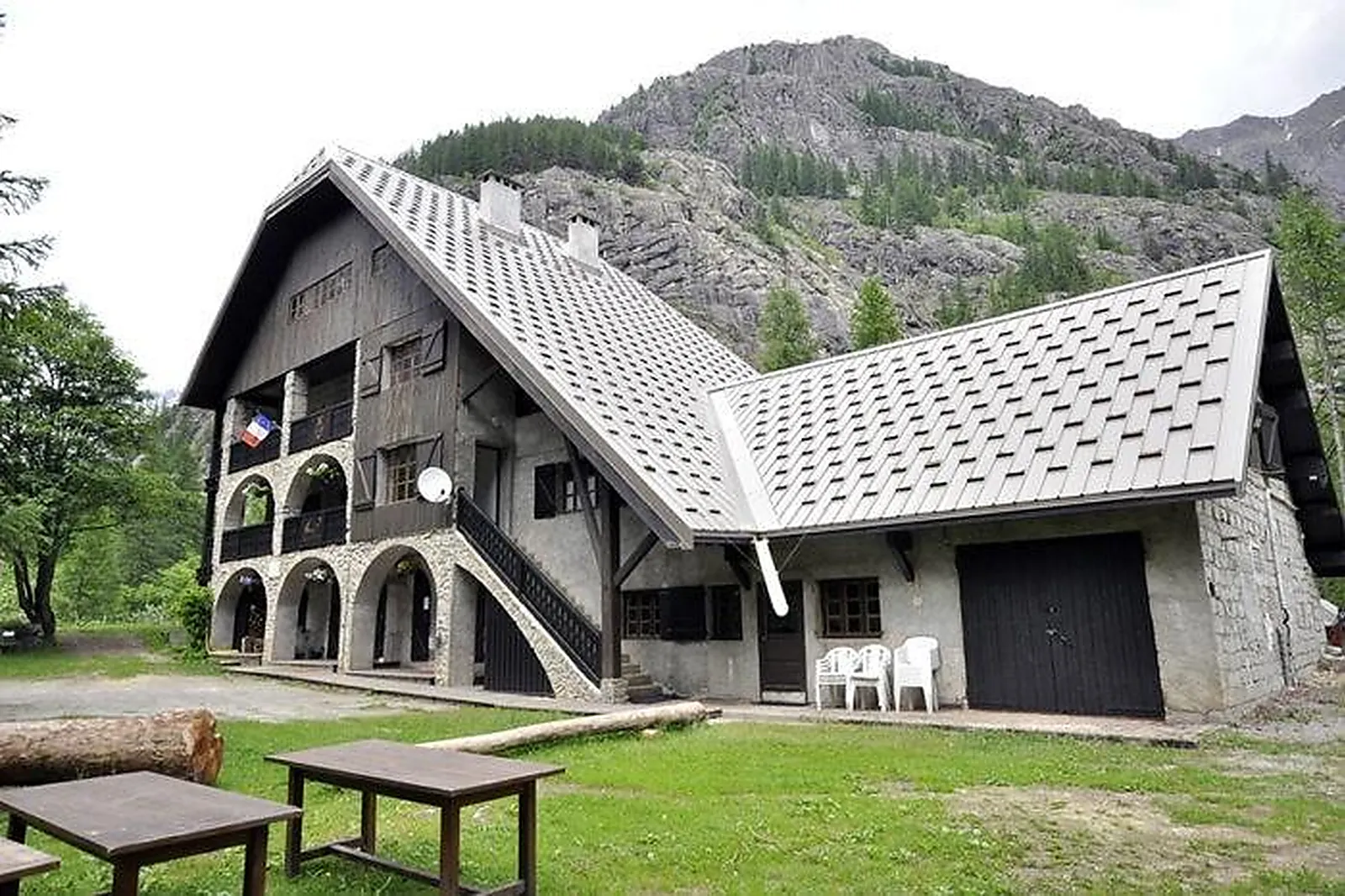 Lieux événementiels, LEÏ MENDI