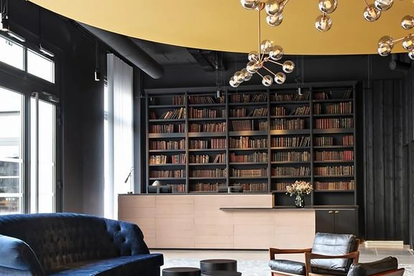 Lieux événementiels, LÉONOR HÔTEL