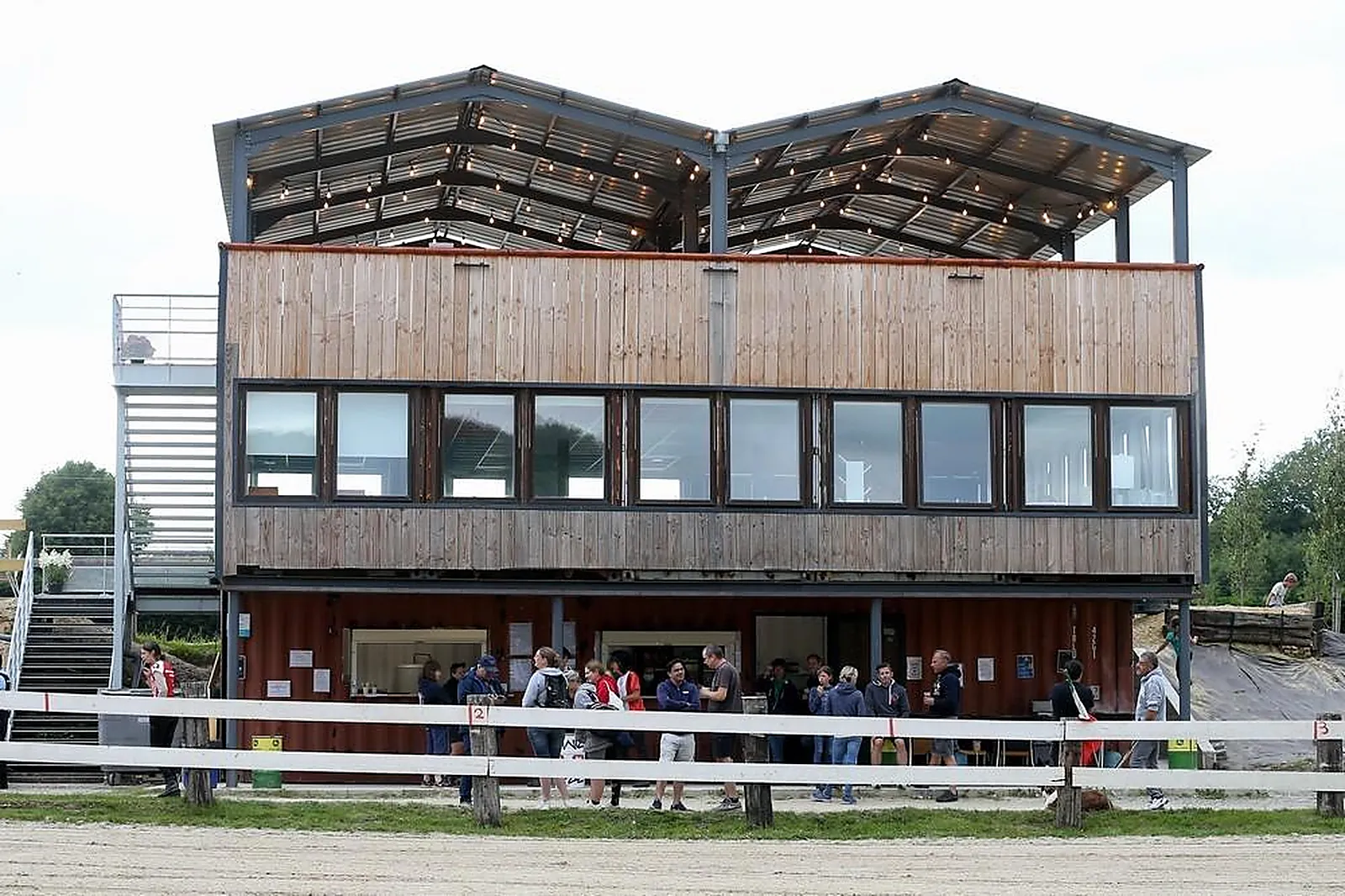 Lieux événementiels, LES 27 HÔTELLERIE ET ÉVÉNEMENTIEL