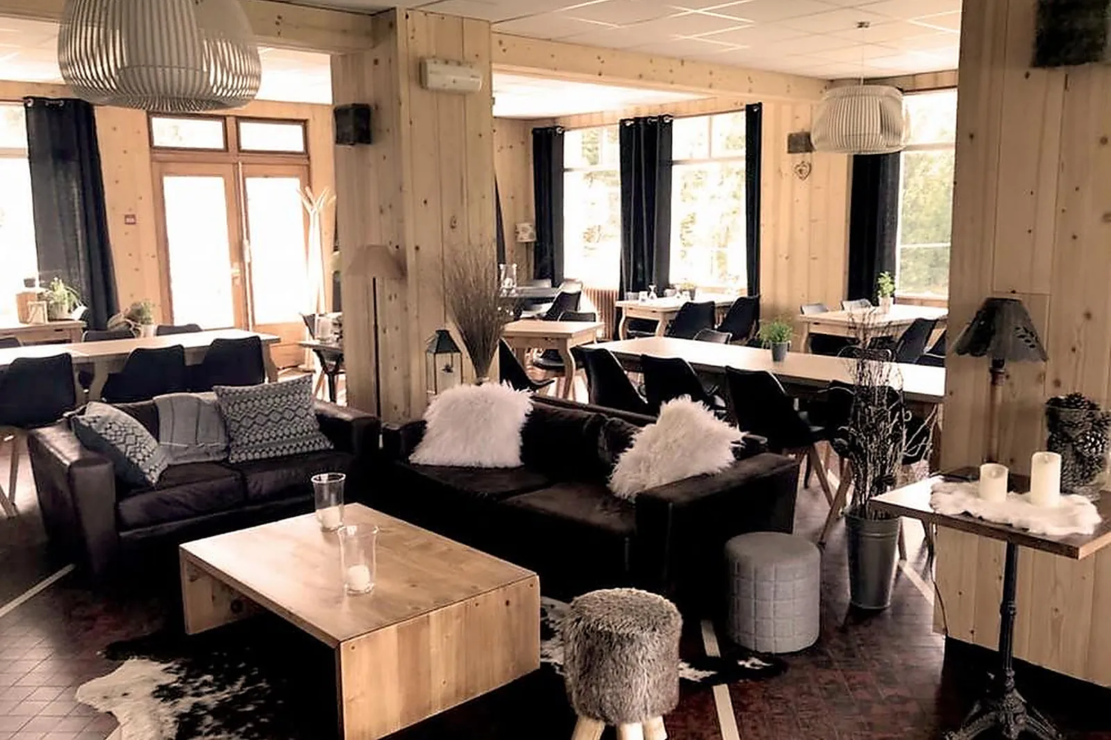 Lieux événementiels, LES 3 SOMMETS