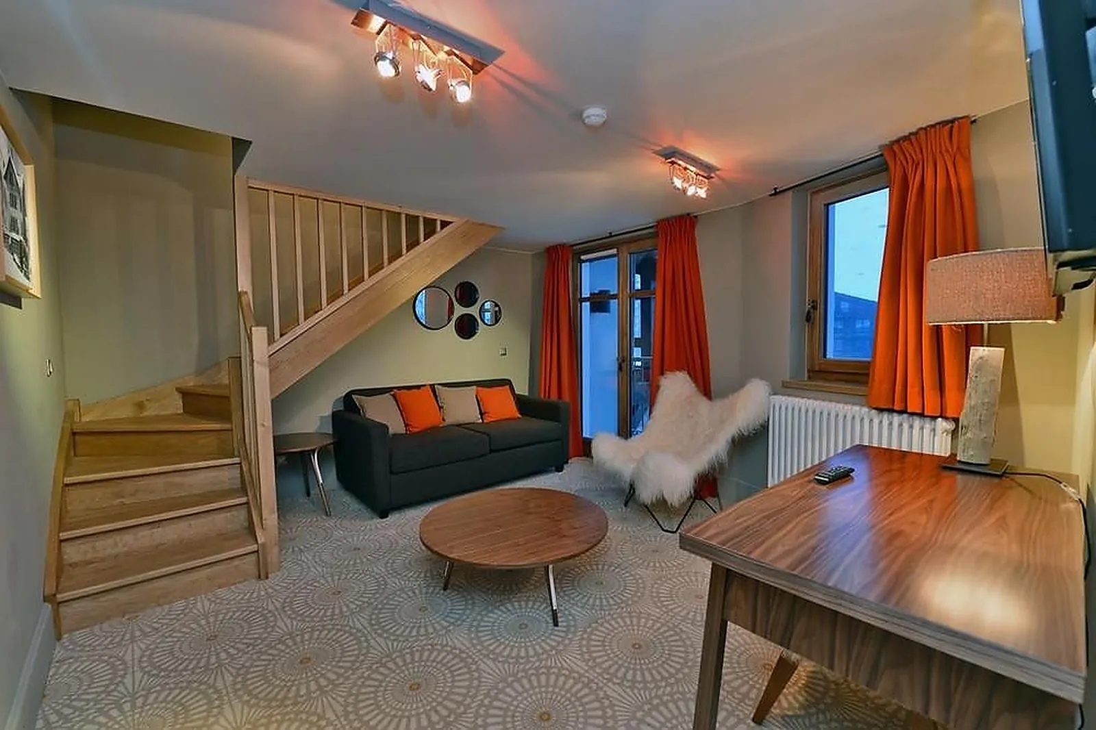 Lieux événementiels, LES 5 FRÈRES