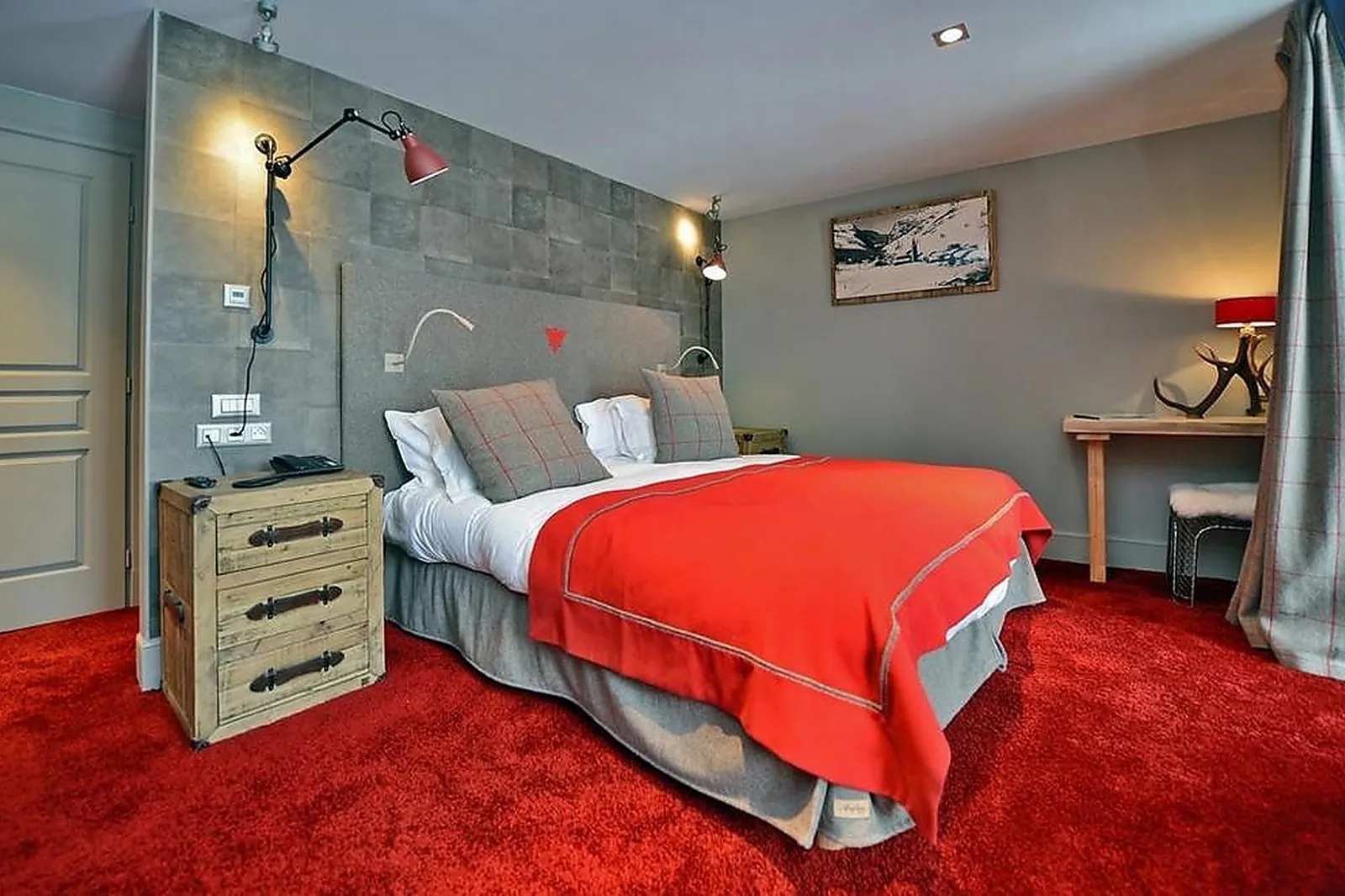 Lieux événementiels, LES 5 FRÈRES