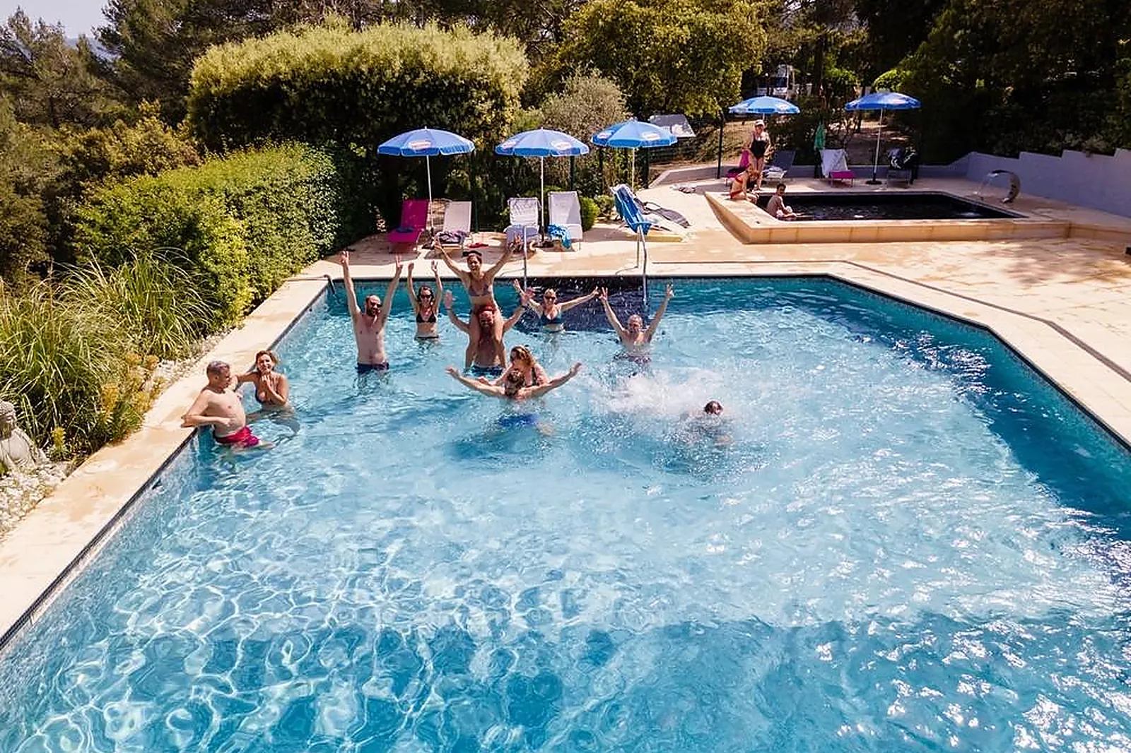 Lieux événementiels, LES ARBOUSIERS