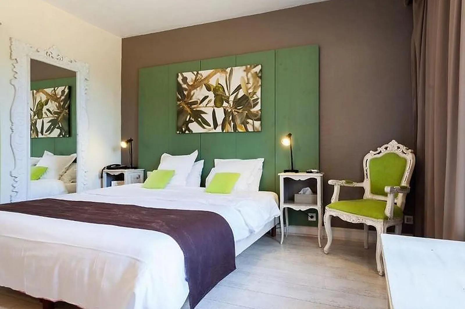 Lieux événementiels, LES AUBUNS COUNTRY HÔTEL