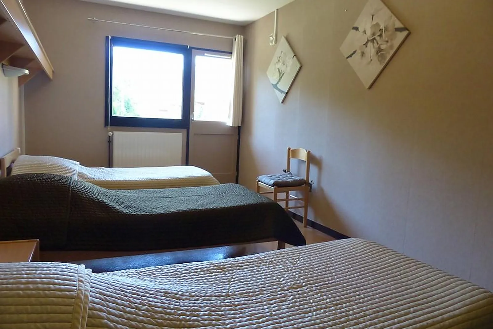 Lieux événementiels, LES AVEILLES