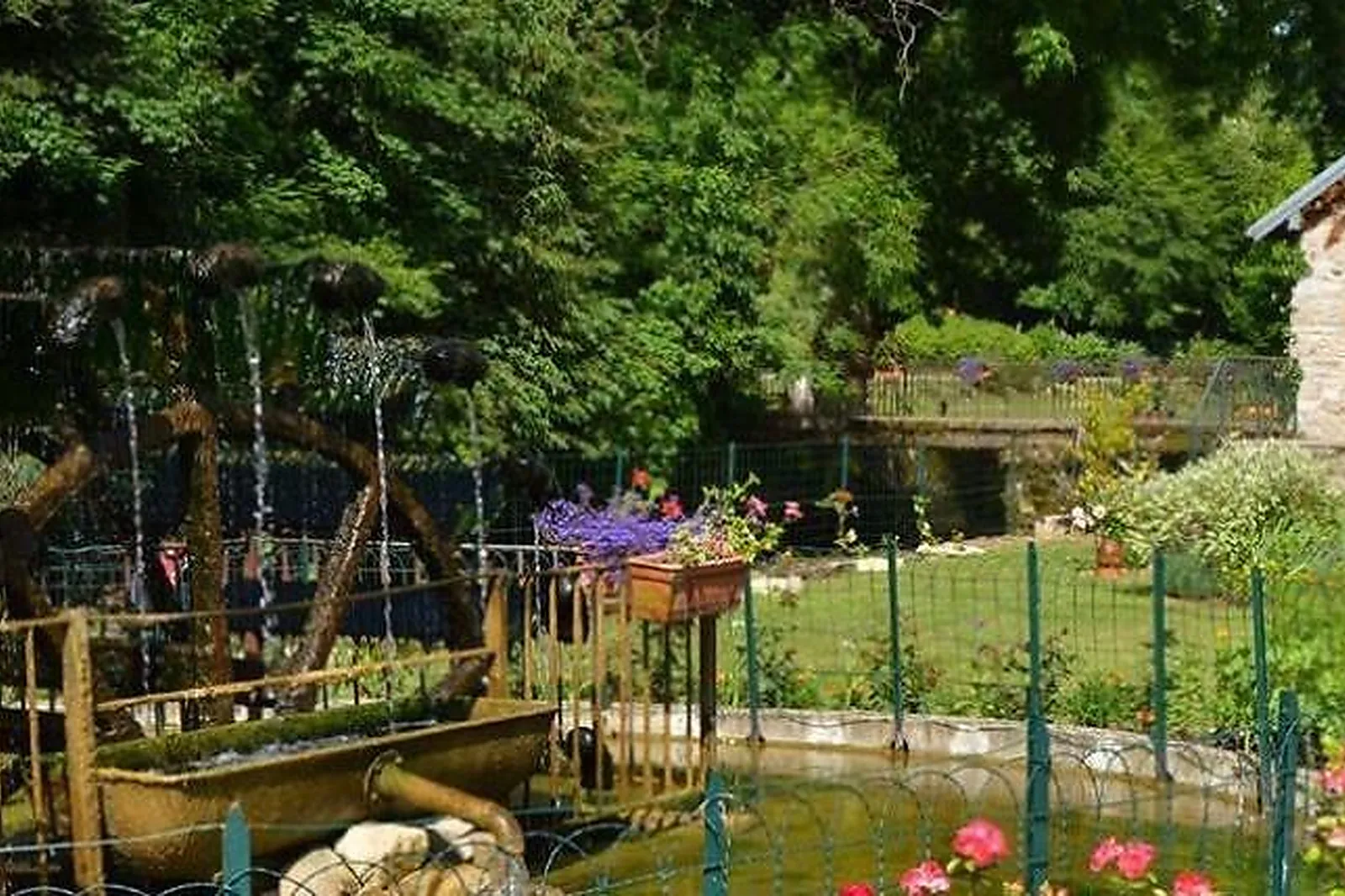 Lieux événementiels, LES BAINS DE GUILLON