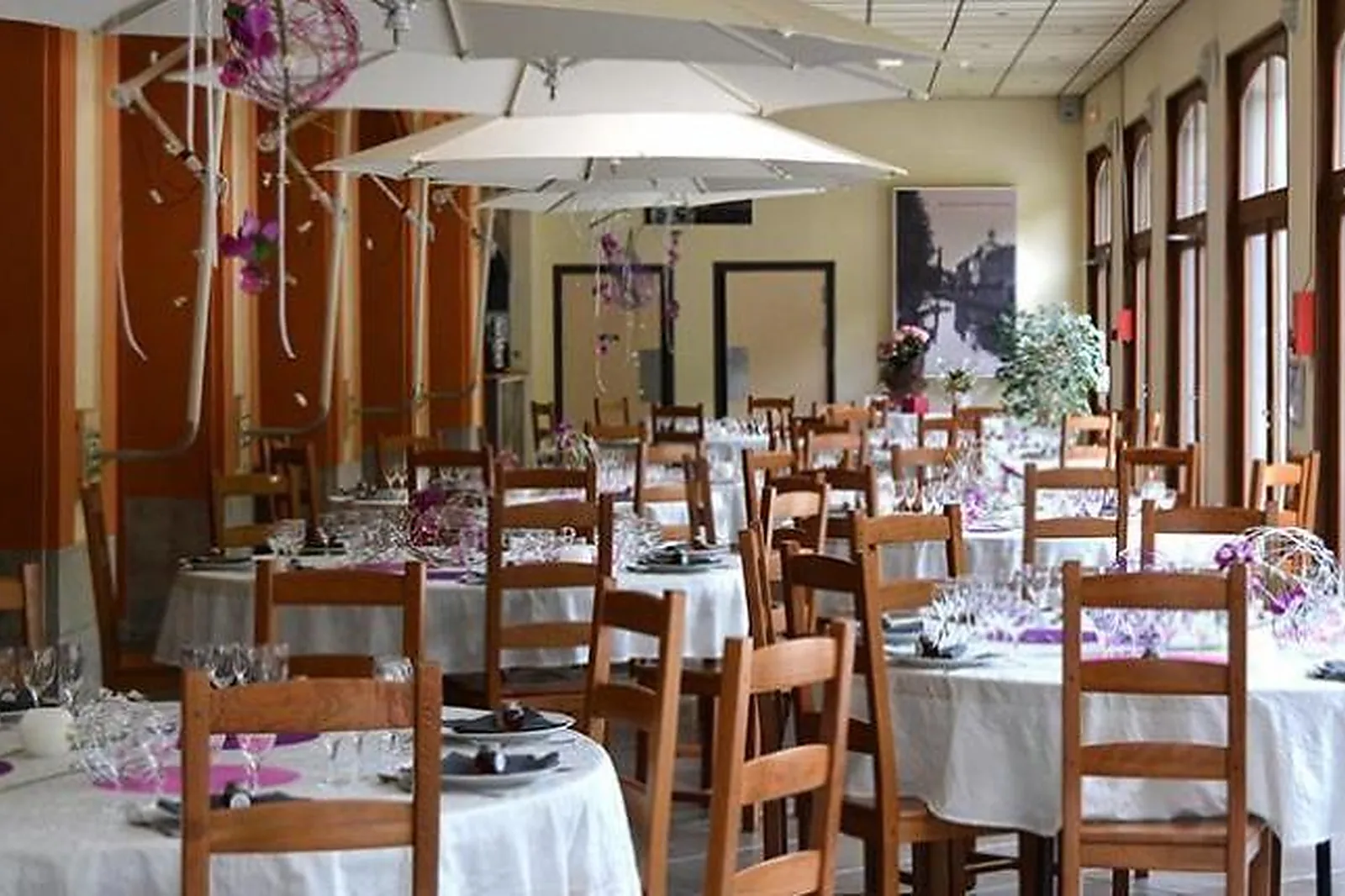 Lieux événementiels, LES BAINS DE GUILLON