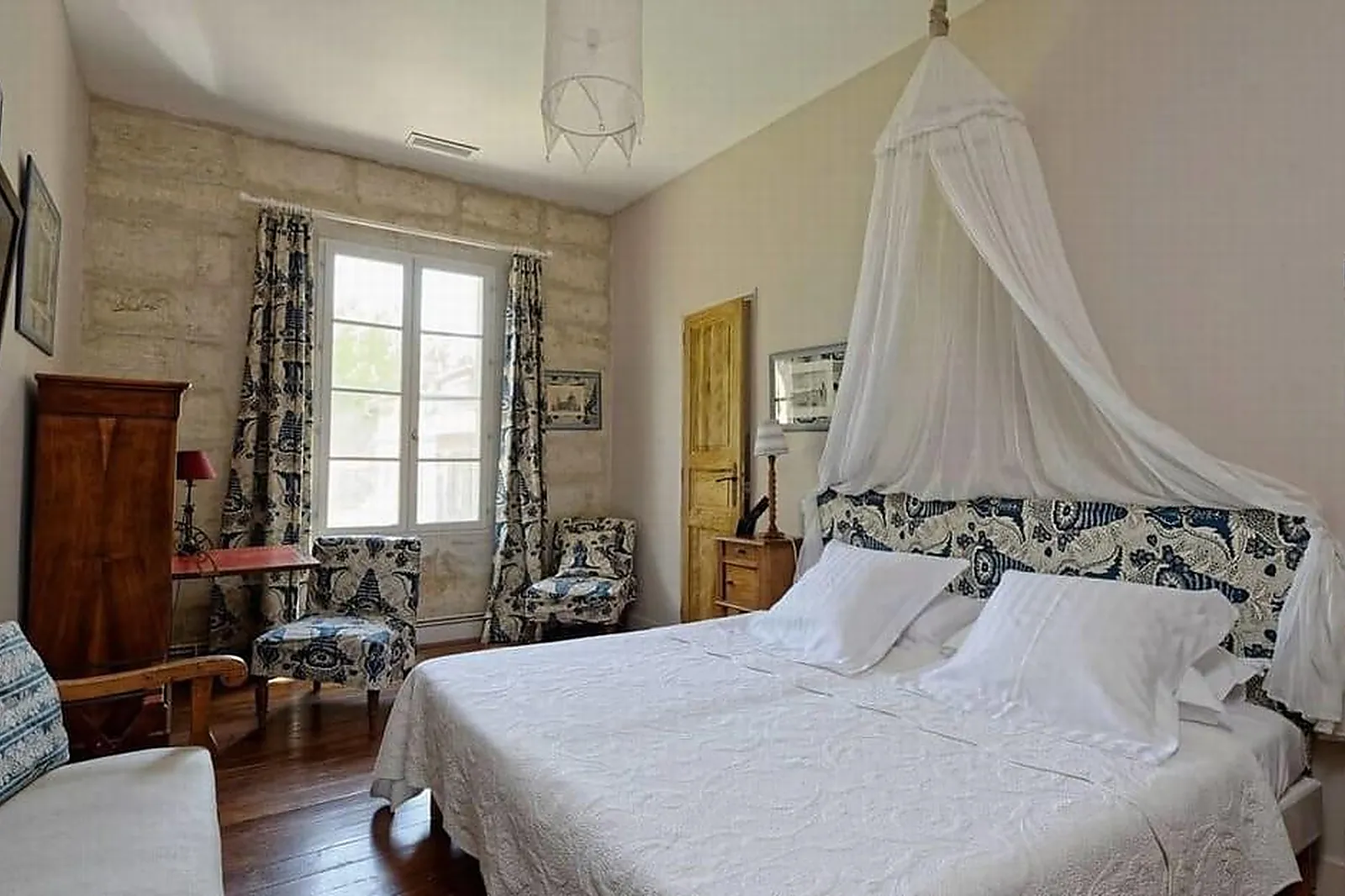 Lieux événementiels, LES BEAUX CHAIS