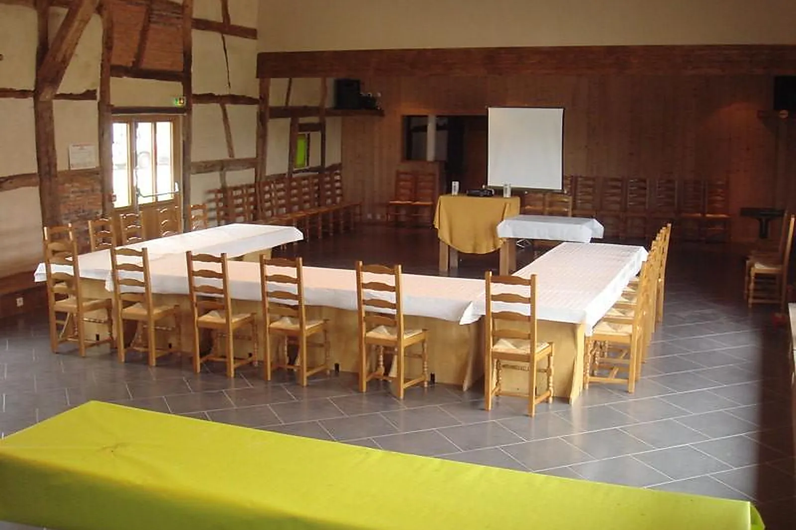 Lieux événementiels, LES BROUILLES