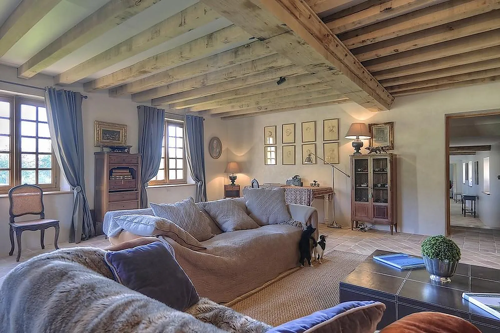 Lieux événementiels, LES BUSSONNIÈRES