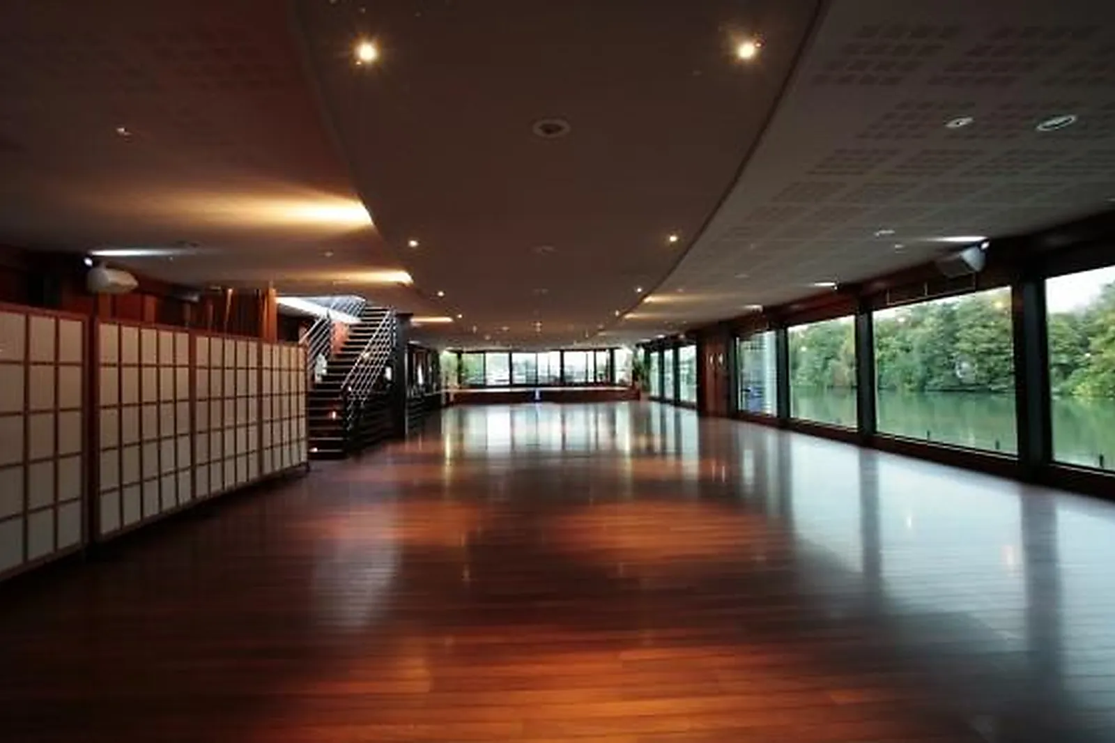 Lieux événementiels, LES CALANQUES