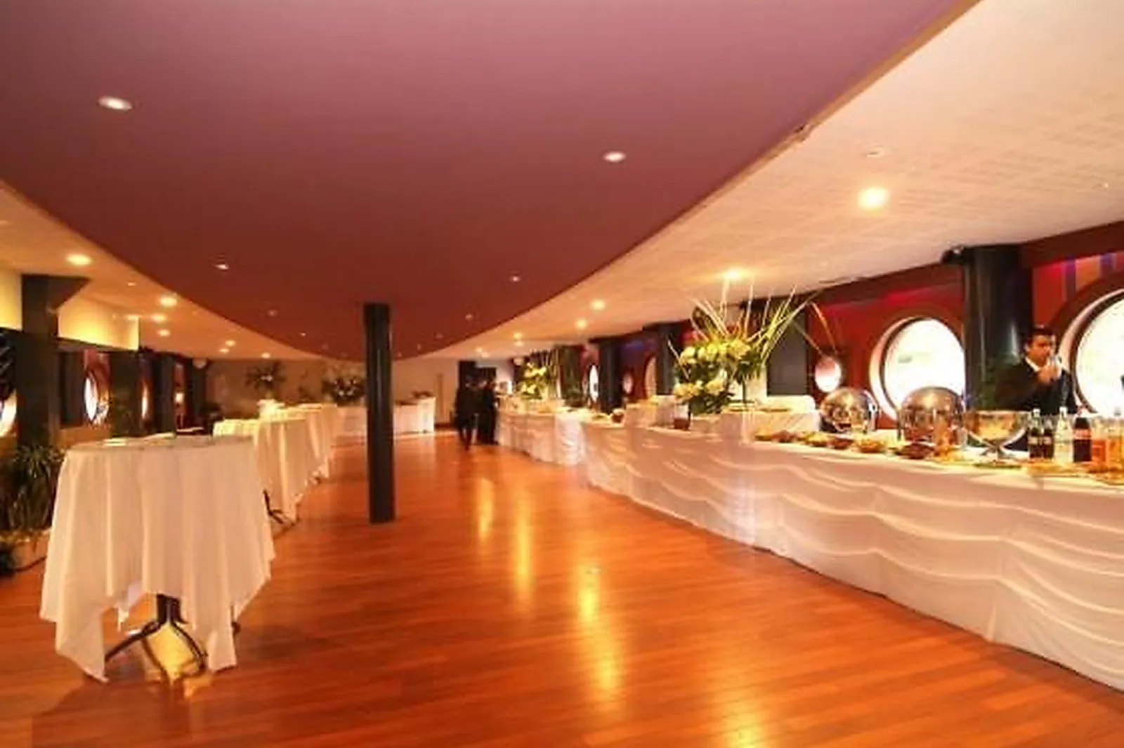 Lieux événementiels, LES CALANQUES