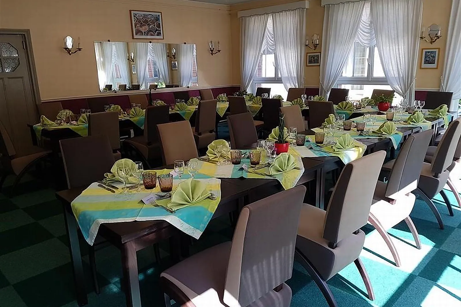 Lieux événementiels, LES CAMÉLIAS