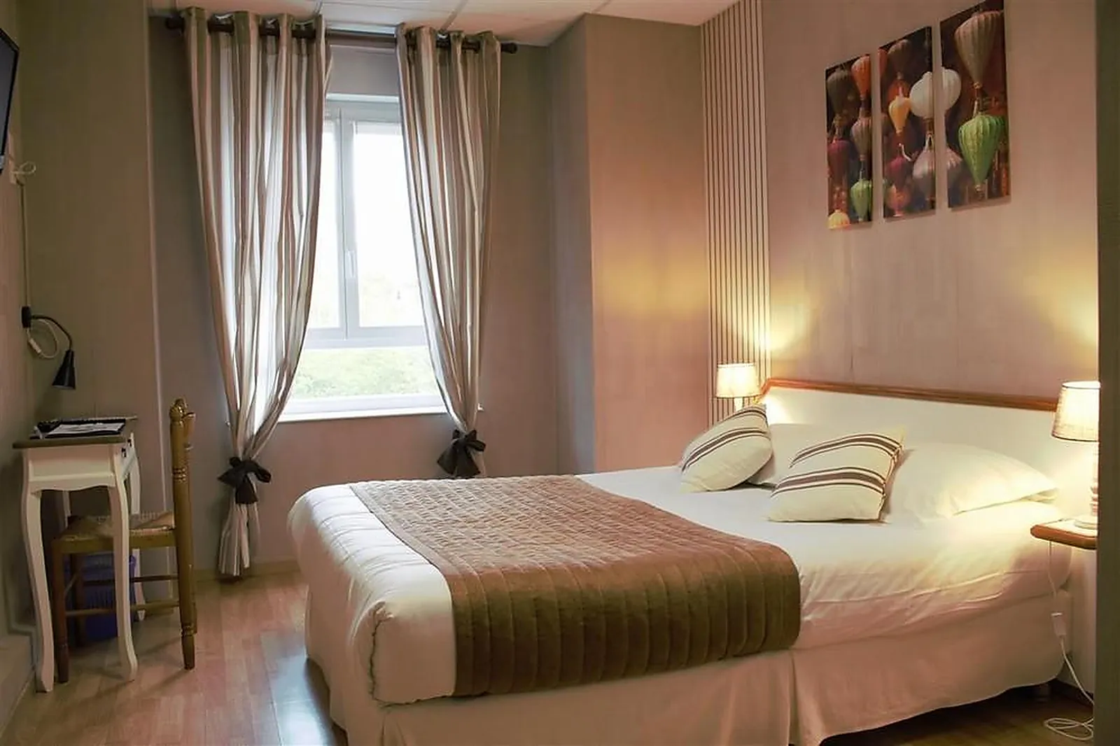 Lieux événementiels, LES CAMÉLIAS