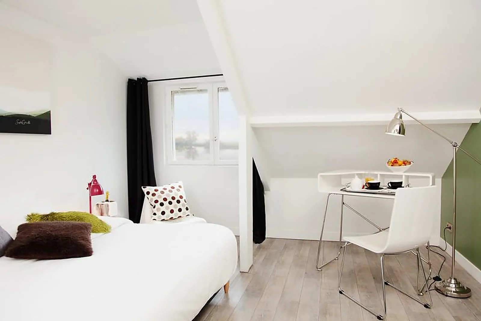 Lieux événementiels, LES CANISSES HÔTEL RESTAURANT